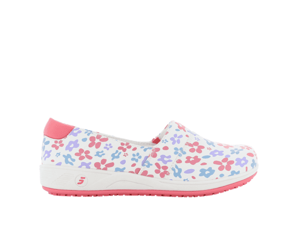 Sophie Slip-on Shoes for Nurses in Floral