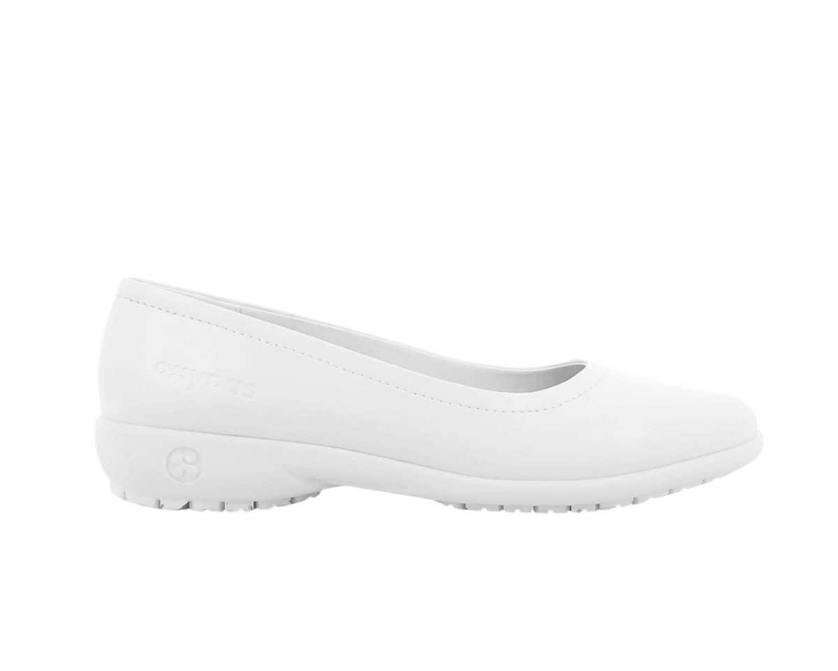 'Julia' O1 Slipon Comfortable Court Shoe for Nurses